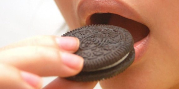 National-Eat-an-Oreo-Day