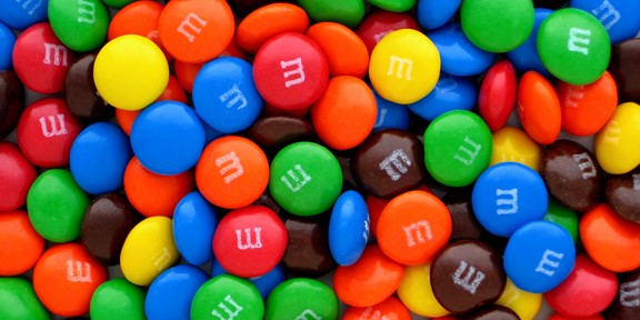 m and m day small